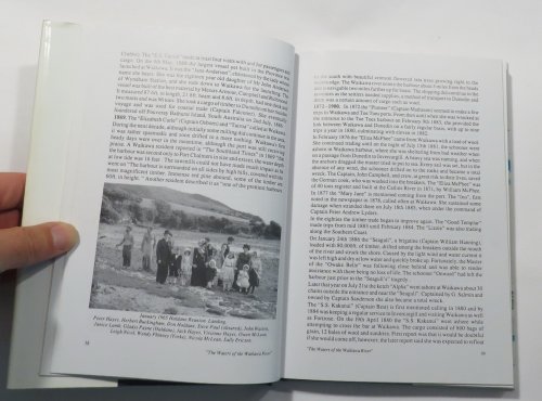 The Waters of the Waikawa River - A History of the Quarry Hills and Amalgamated Schools and District