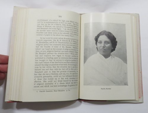 Christ and Western India - A Study of the Growth of the Indian Church in Bombay City from 1813