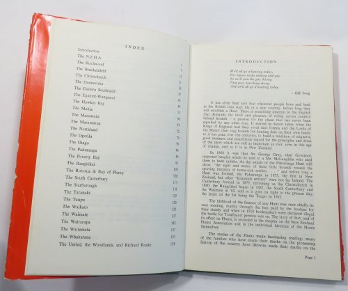 Harking Back : A History of Hunting in New Zealand 1870-1969