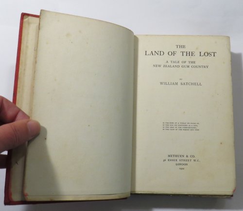 The Land of the Lost : A Tale of the New Zealand Gum Country.