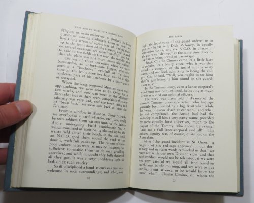 Ways and By-Ways of a Singing Kiwi : With the N. Z. Divisional Entertainers in France