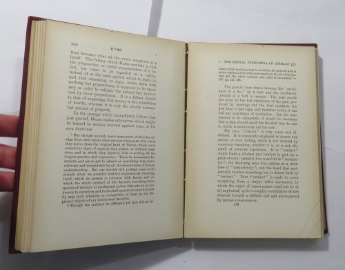Hume : With Helps to the Study of Berkeley : Essays