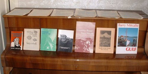 Archive of 6 original typescripts of short stories + 4 inscribed titles + 3 others.