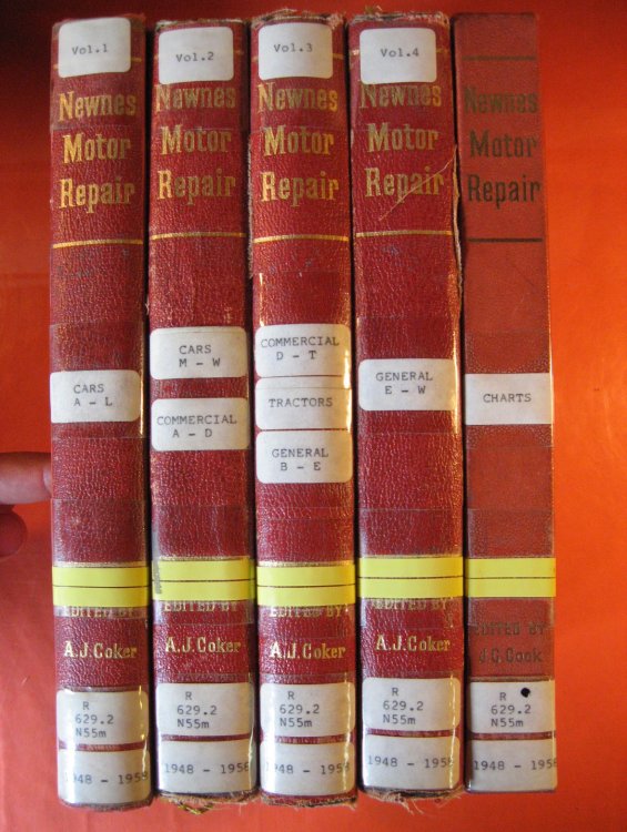 Newnes Motor Repair (four Volume Set with Newnes Motor Repair charts)