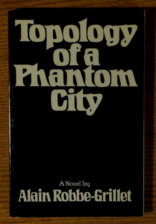 Topology of a Phantom City