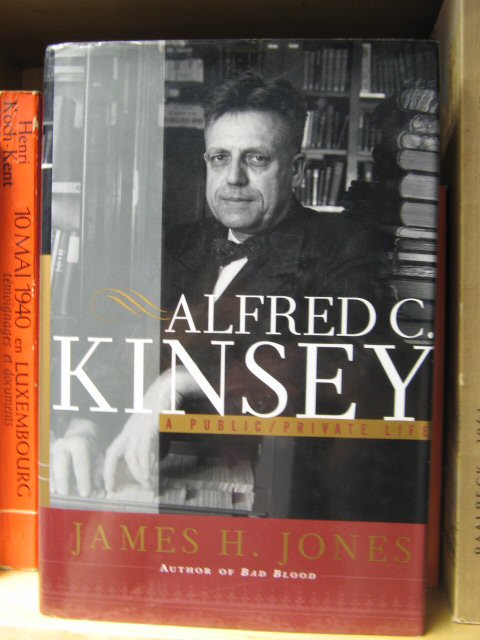 Alfred C. Kinsey: A Public/Private Life