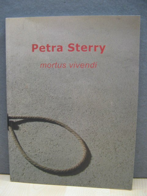 Petra Sterry: Mortus Vivendi