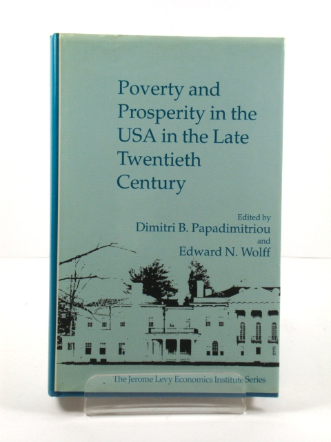 Poverty and Prosperity in the USA in the Late Twentieth Century
