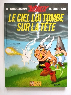 Le Ciel Lui Tombe Sur La TETE (Une Aventure d'Asterix)