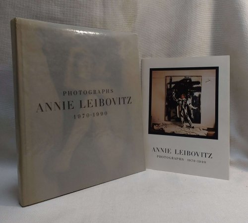 Annie Leibovitz, Photographs, 1970-1990 : Including a Conversation with Ingrid Siscny