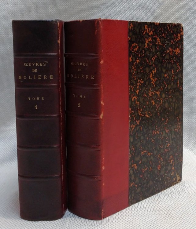 Oeuvres Completes de Moliere, Nouvelle edition (La seule complete en 2 volumes in-12), ornee de 10 Portraits en pied colories