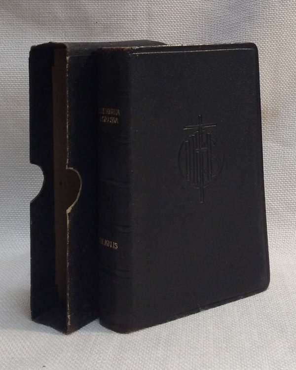 Breviarum Romanum Pars Hiemalis [Winter] Ex Decreto Sacrosancti Conciii Tridentini Restitutum S. PII V Pontificis Maximi Jussu editum Aliorumque Pontificum Cura Recognitum PII Papae X Auctoritate reformatum Cum Nova Psalterii Translatine PII Pape XII Jussu edita