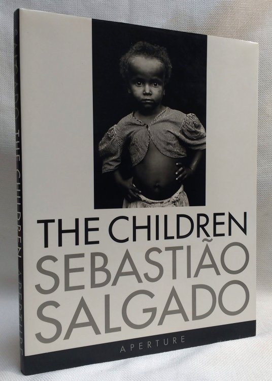 Sebasti o Salgado: The Children: Refugees and Migrants