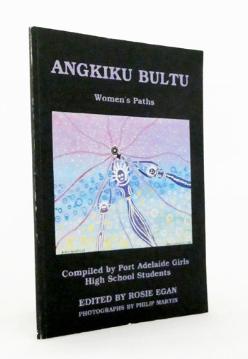 Angkiku Bultu Women's Paths