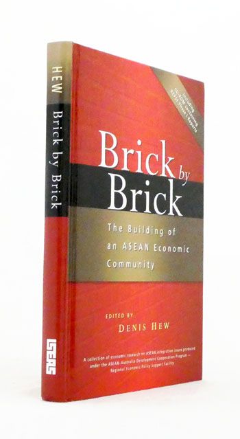 Brick by Brick : The Building of an ASEAN Economic Community. (Includes CD-ROM)