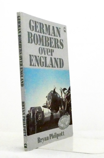 German Bombers Over England, A Selection of German Wartime Photographs from the Bundesarchiv, Koblenz