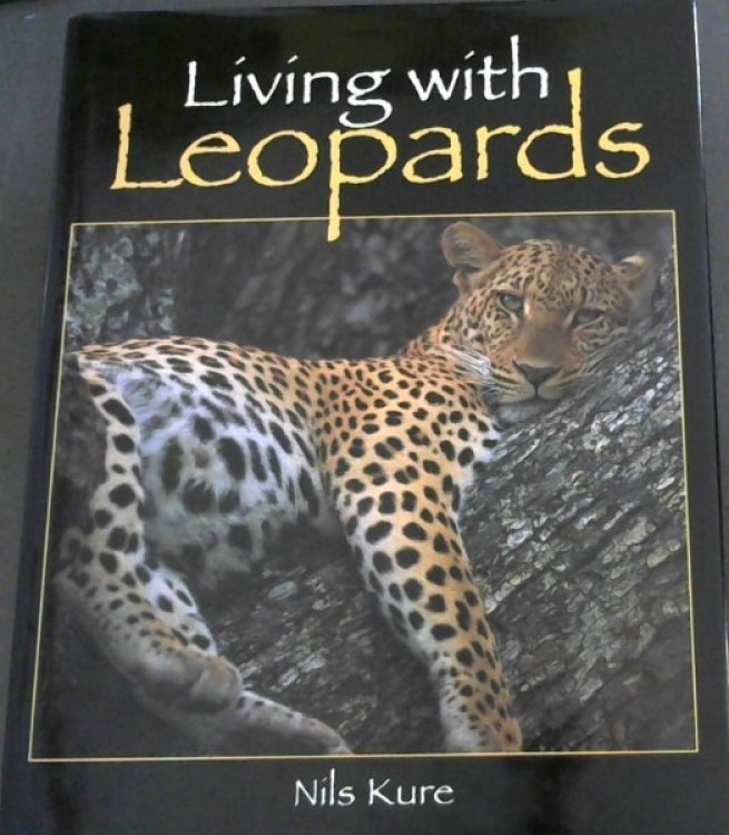 Image for Living with Leopards Living with Leopards