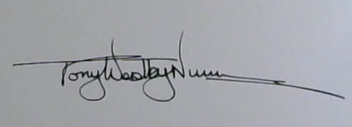 Hout Bay: An Illustrated Historical Profile: 'History is the study of the truth of the past, good and bad, often forgotten, or worse still lost. We are all interested in our community and they say that if you want to foretell the future you must study the past. It is therefore important to preserve 