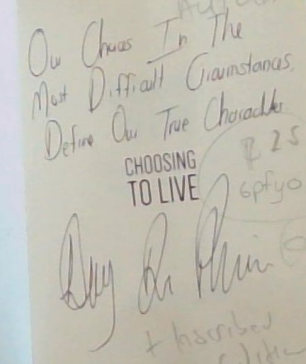 Choosing To Live: A remarkable true story of adventure and survival in the Amazon Jungle - CHOOSING TO LIVE