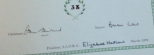 Honneur Aulx Dignes: Roedean School (S.A.) 1903 - 1978 (Founders ' Edition, Limited Edition 38 100, Leather-bound) Signed by Chairman, Master and President