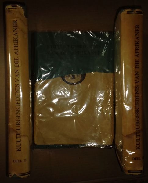 Kultuurgeskiedenis van die Afrikaner . Deel 1 - 3 (Set of 3)