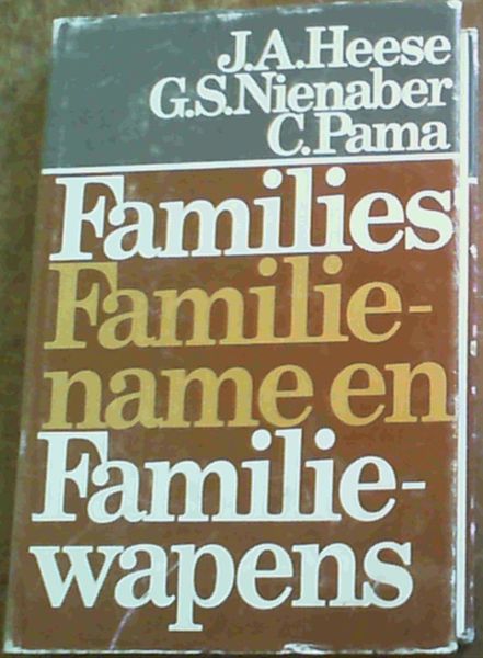 Families, Familiename en Familiewapens