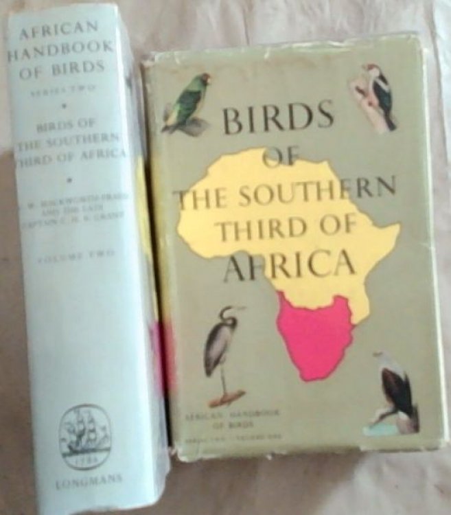 Birds of the Southern Third: African Handbook of Birds of Africa (2 Volumes)