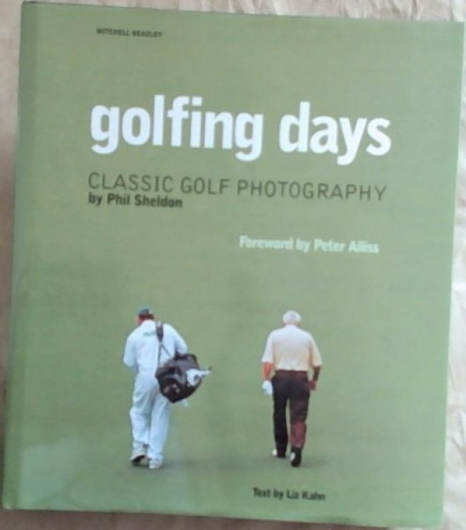 Golfing Days: Classic Golf Photography