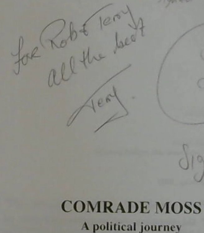 Comrade Moss : A Political Journey