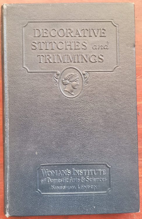 Decorative Stitches and Trimmings