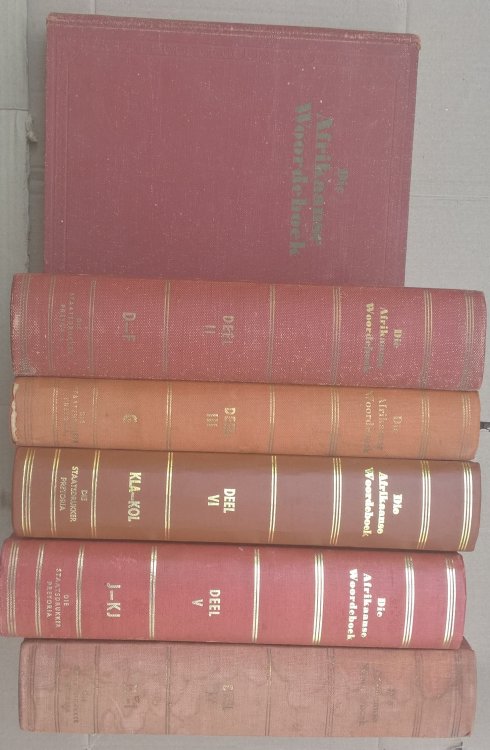 Die Afrikaanse Woordeboek ; Woordeboek van die Afrikaanse Taal. Deel I, II, III, IV, V, VI