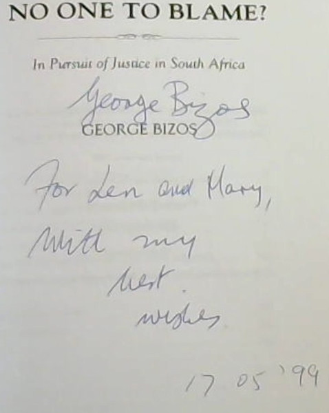 No One to Blame In Pursuit of Justice In South Africa (Mayibuye History and Literature Series)