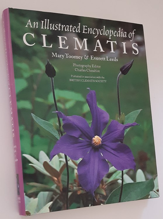 AN ILLUSTRATED ENCYCLOPEDIA OF CLEMATIS: