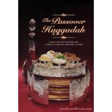 The Passover Haggadah (With a New Translation and a Presentation of Laws and Customs)