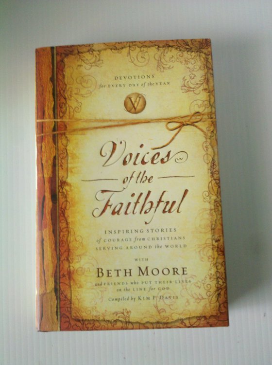 Voices of the Faithful: Inspiring Stories of Courage from Christians Serving Around the World