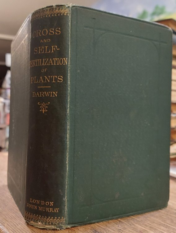 The Effects of Cross and Self Fertilisation in the Vegetable Kingdom