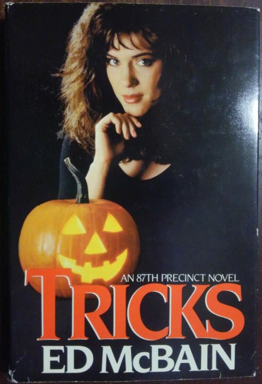 Tricks (An 87th Precinct Novel)