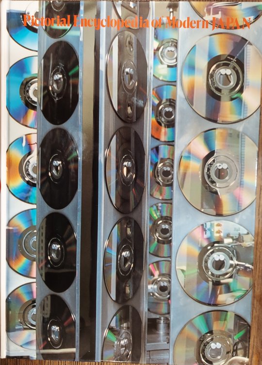 Pictorial Encyclopedia of Modern Japan