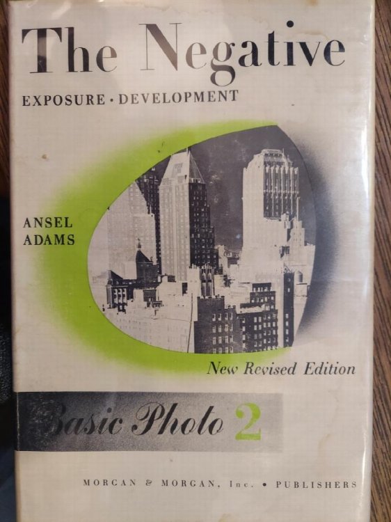 The Negative: Exposure and Development (Basic Photo Book 2)