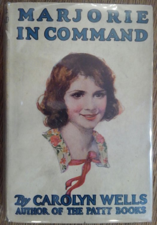 Marjorie in Command (The Marjorie Books)