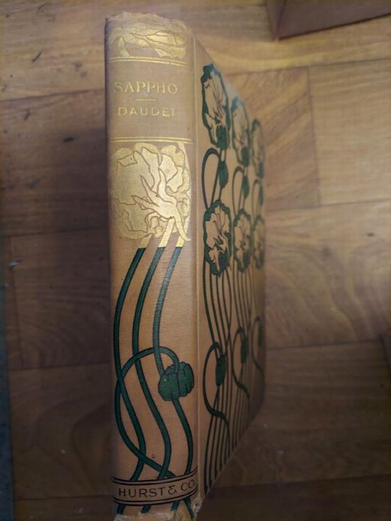 Sappho : A Realist Novel