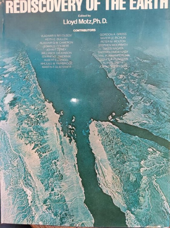 Rediscovery of the Earth (La Riscoperta Della Terra)