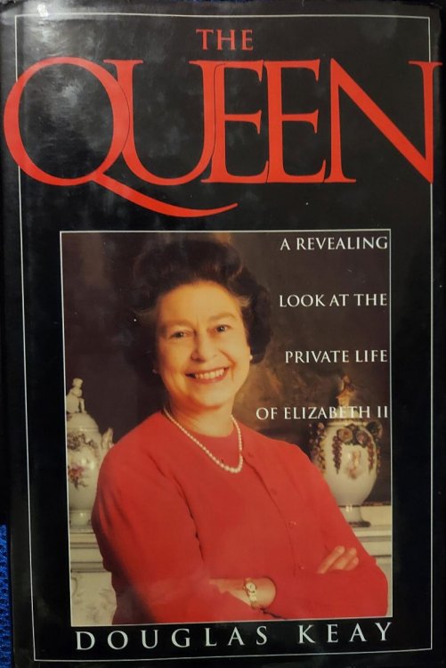 The Queen : A Revealing Look at the Private Life of Elizabeth II