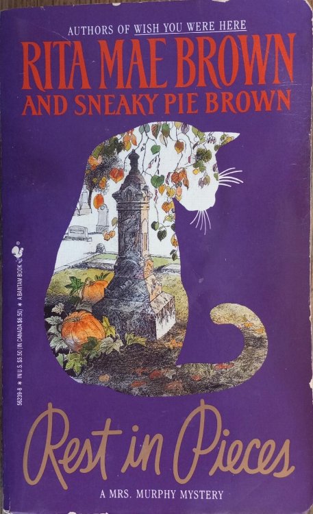 Rest in Pieces (Mrs. Murphy Mysteries)