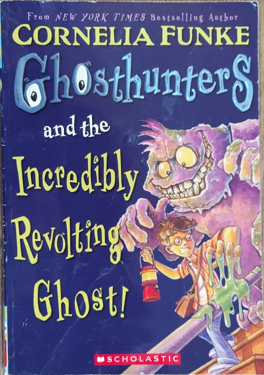 Ghosthunters and the Incredibly Revolting Ghost