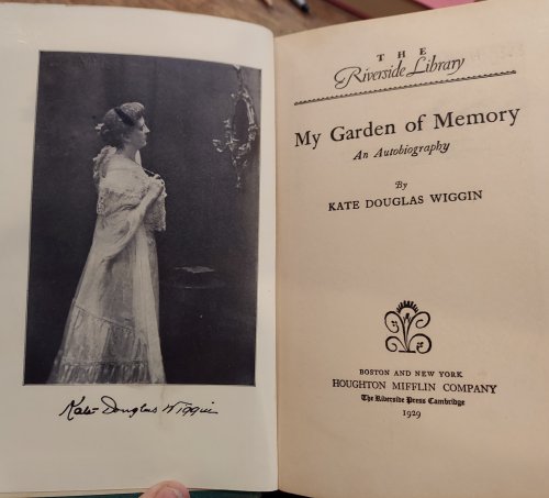 My Garden of Memory : An Autobiography