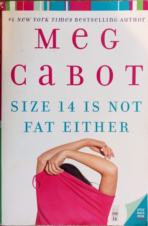 Size 14 Is Not Fat Either (A Heather Wells Mystery)
