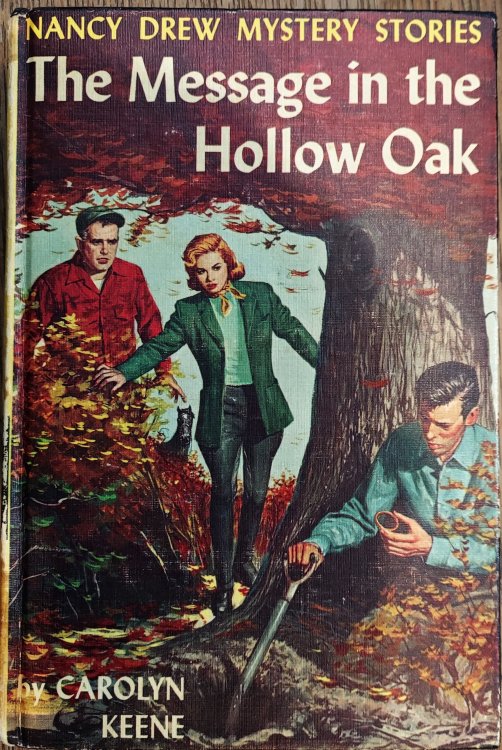 The Message in the Hollow Oak (Nancy Drew Mystery)