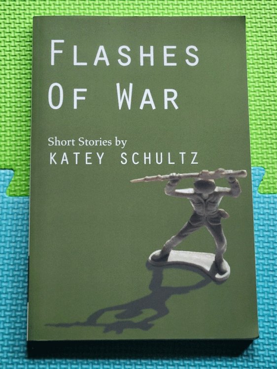 Flashes of War: Short Stories