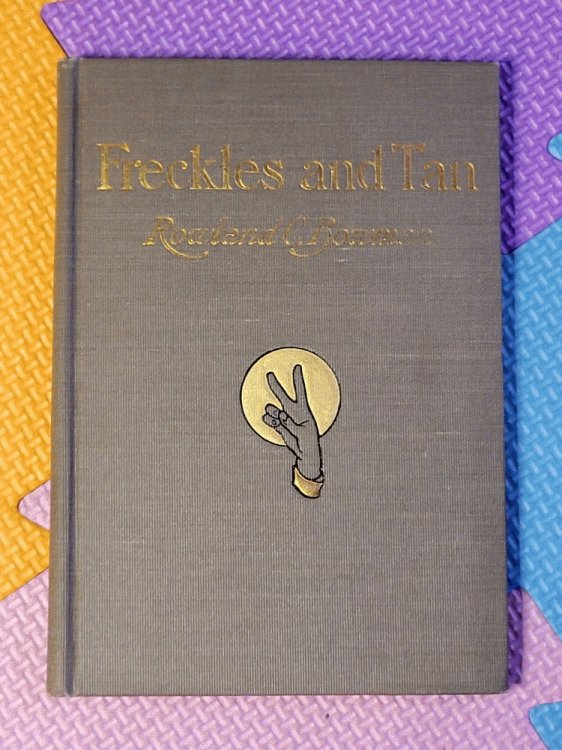 Freckles and Tan : a Book of Humorous Verse / by R. C. Bowman ; with Illustrations by Fanny Y. Cory